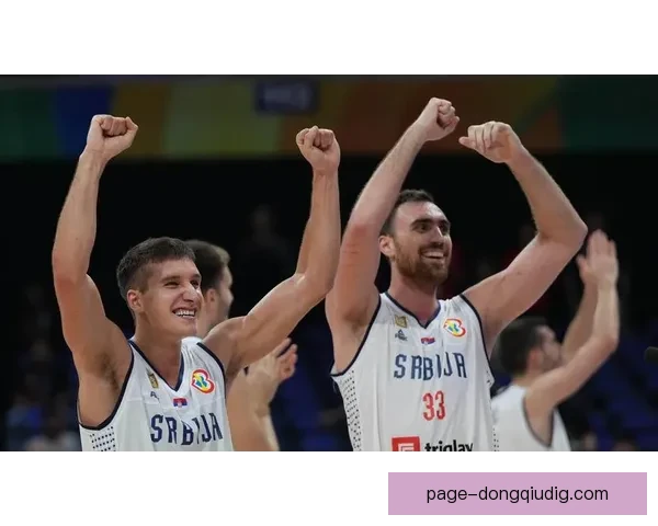 欧洲杯揭幕战精彩回顾：赛场激情燃烧，历史新篇章开启